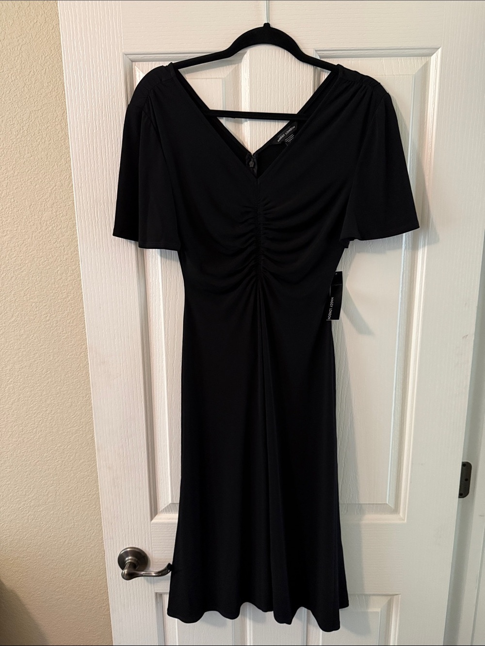 Maggy London Black Ruched V-Neck Midi Dress